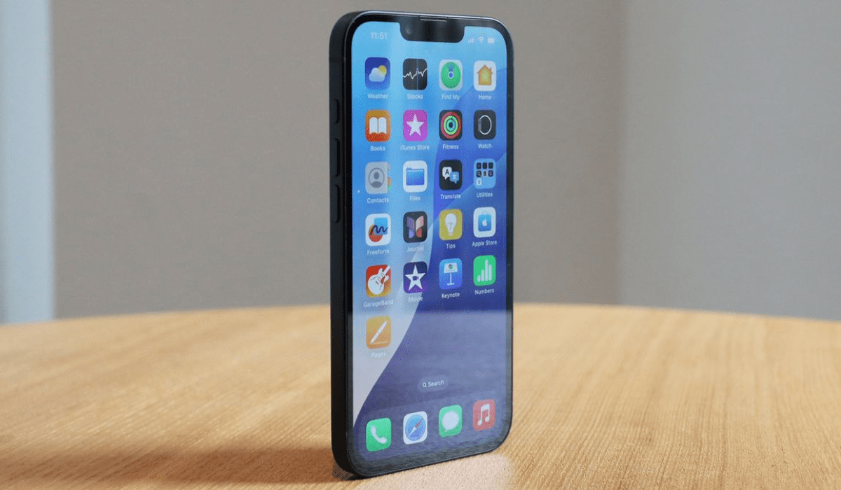 iPhone 16e Price in Mumbai